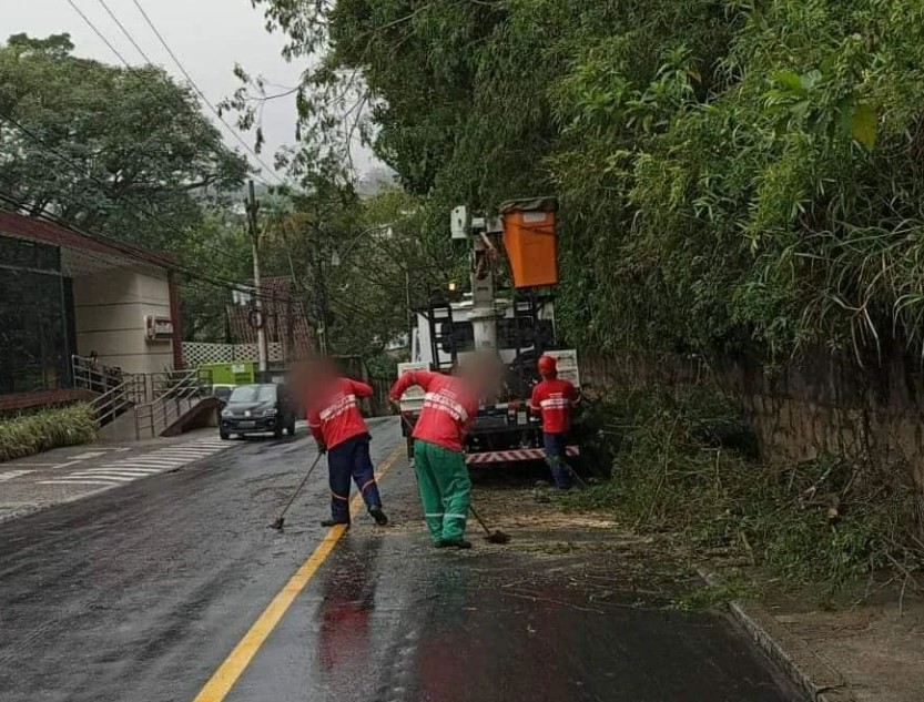 Rua Gonçalves Dias em Petrópolis está liberada