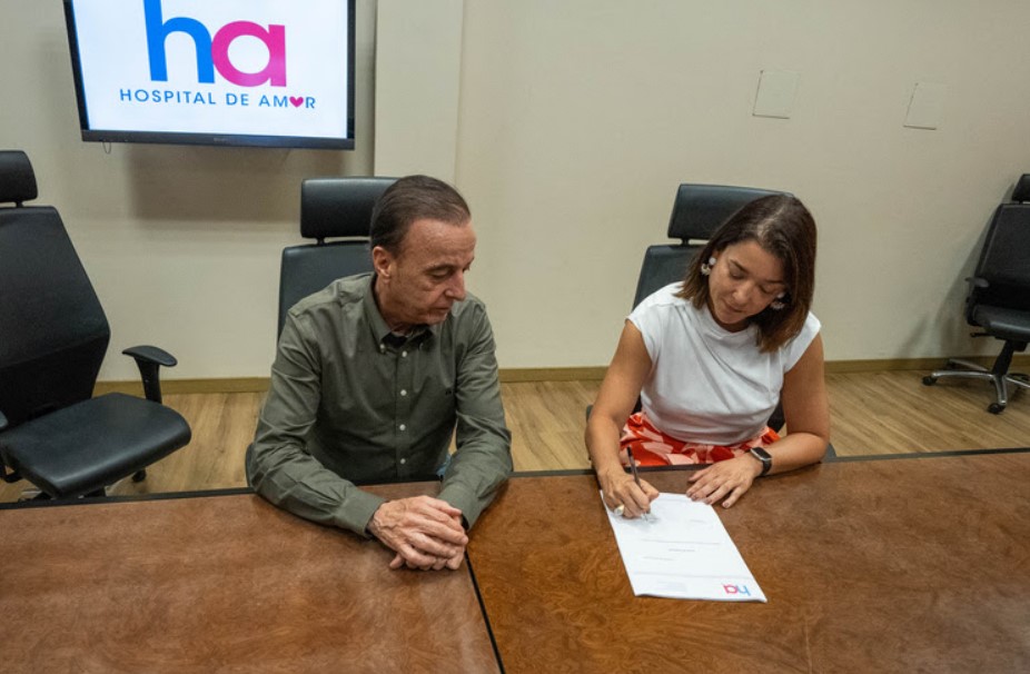 Parceria entre Hospital de Amor e Siemens Healthineers amplia o acesso ao diagnóstico do câncer de mama e visa melhorar a jornada da paciente 