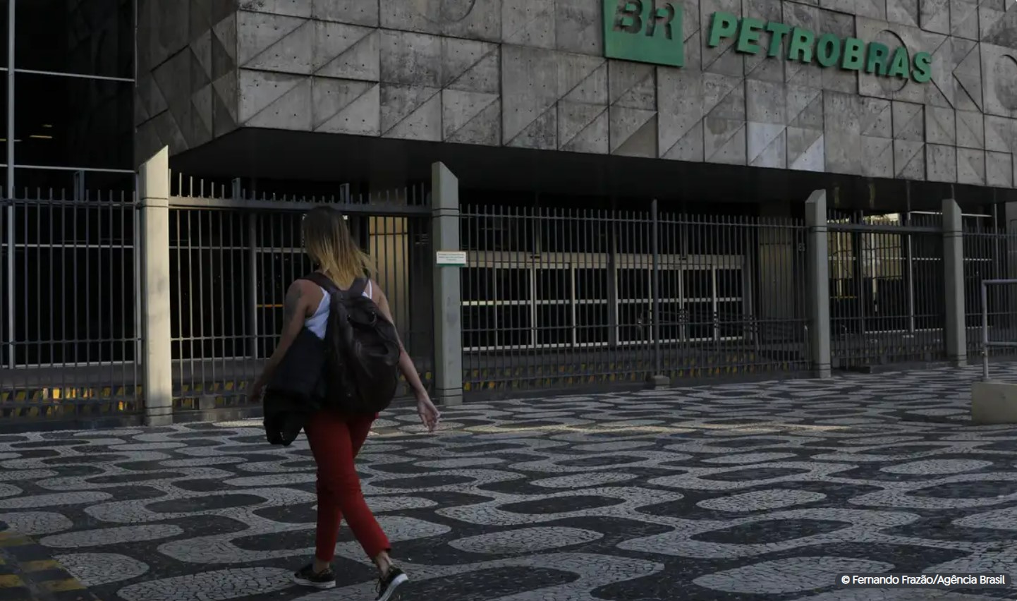 Programa Petrobras Jovem Aprendiz vai abrir mais de mil vagas