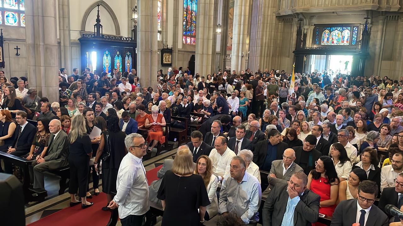 Novo Bispo Diocesano toma posse na manhã deste sábado, na Catedral de Petrópolis