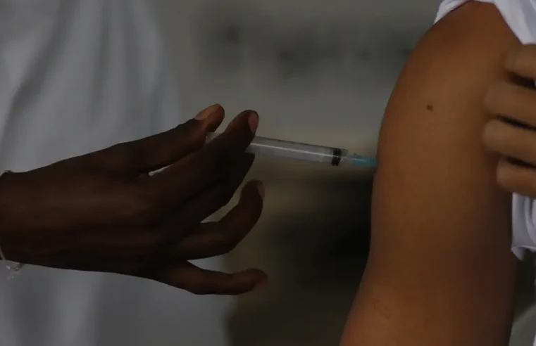Petrópolis amplia vacinação contra HPV para meninos e meninas de 09 a 19 anos