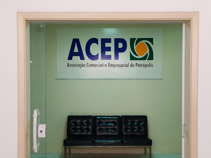 Associação Comercial de Petrópolis promove evento para auxiliar empresários a recuperar valores na justiça