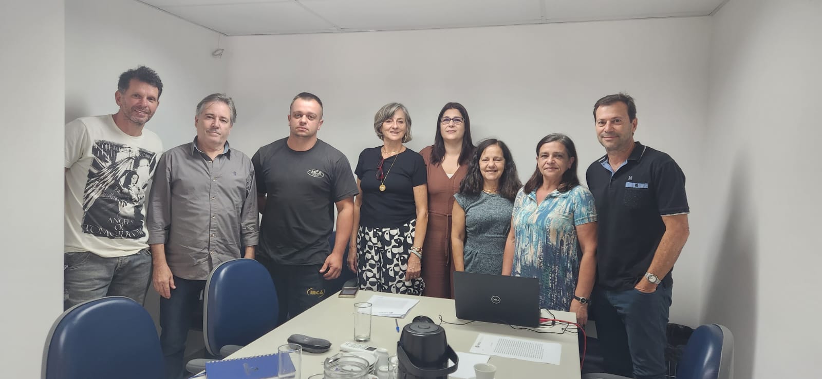 MPRJ realiza reunião com moradores do Caxambu, um dos bairros mais atingidos pelas fortes chuvas de março