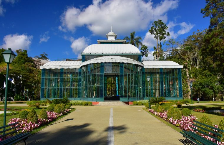 Petrópolis comemora 140 anos da 1ª exposição de flores realizada dentro do pavilhão do Palácio de Cristal