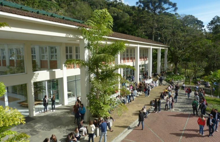 UNIFASE recebe hoje (25) seminário sobre as soluções para as inundações em Petrópolis