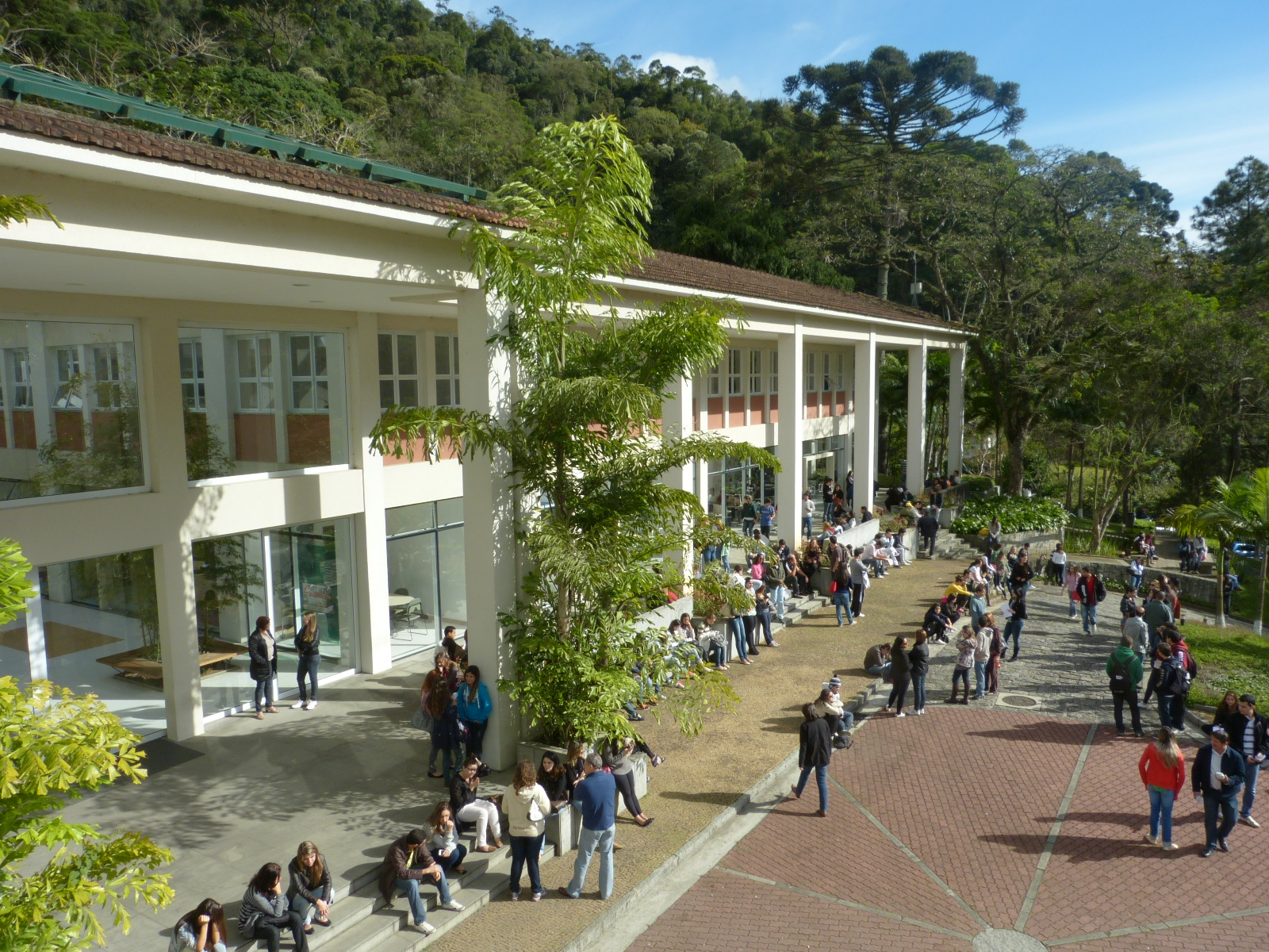 UNIFASE recebe hoje (25) seminário sobre as soluções para as inundações em Petrópolis