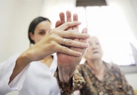 Pacientes com fibromialgia ganham cartão de identificação