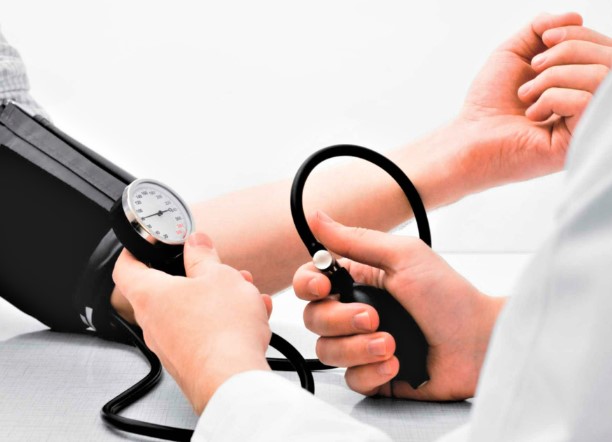 Atividades físicas ajudam a prevenir e a reduzir as complicações decorrentes da hipertensão arterial 