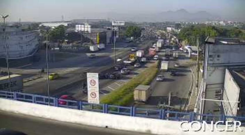 BR-040 com retenção na manhã desta quarta-feira em direção ao Rio