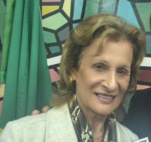 Prefeito Vinicius Claussen decreta três dias de luto oficial pelo falecimento da ex-vereadora e fundadora presidente do Camp, Madalena Rucker