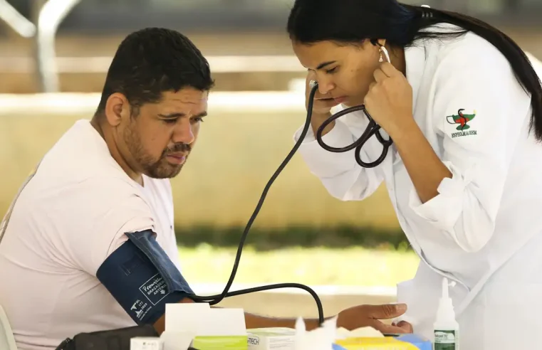 Planos de saúde ganham mais de 800 mil usuários em um ano