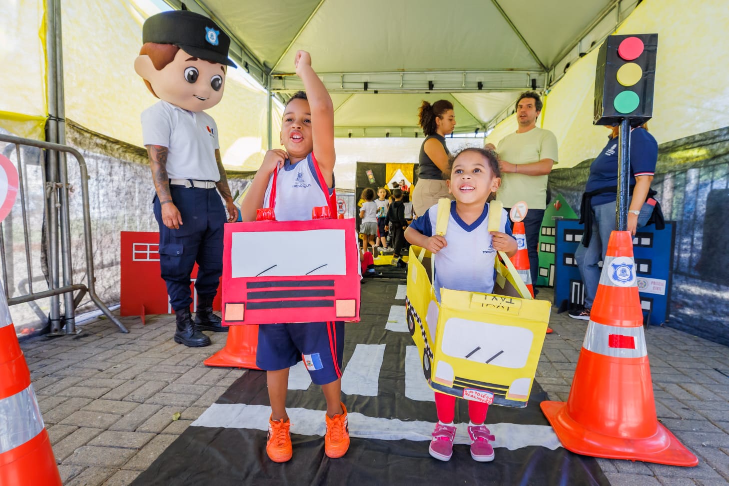 Maio Amarelo: Prefeitura de Teresópolis inicia atividades de educação no trânsito com alunos das escolas municipais