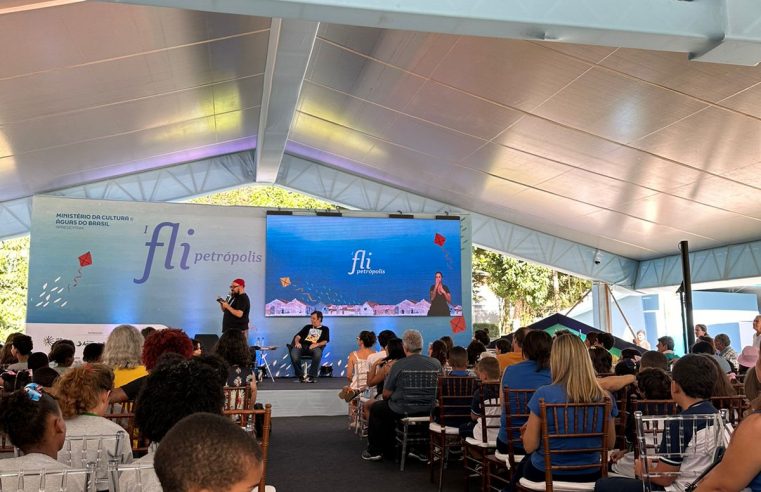 Flipetrópolis coloca em pauta assuntos pertinentes a sociedade