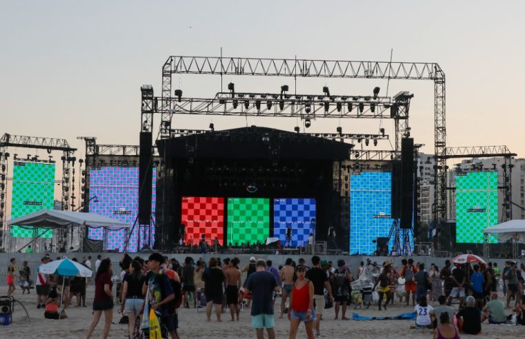Show da Madonna: testes de som viram festa a céu aberto, atraem fãs e geram renda em Copacabana