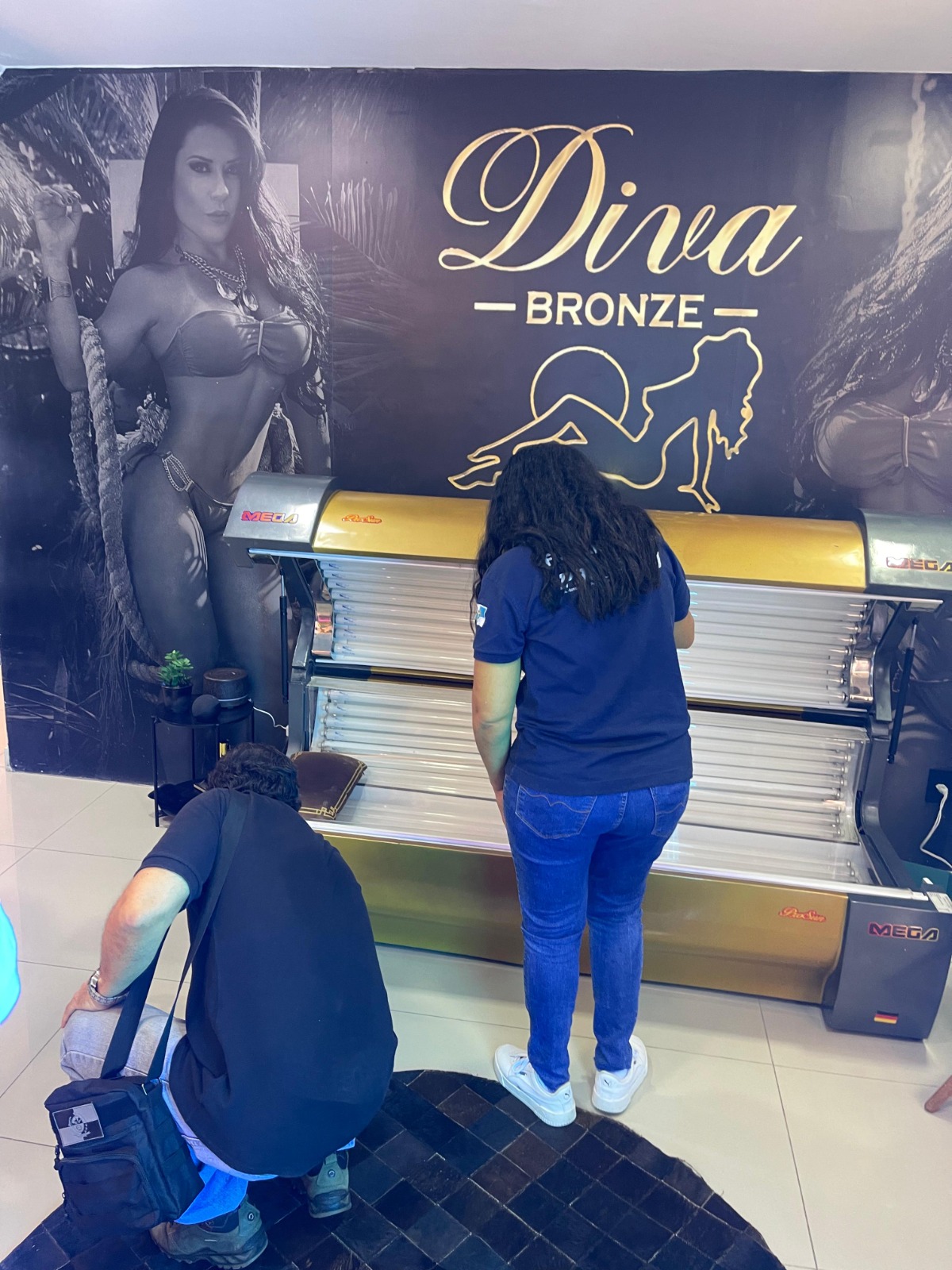 Clínicas de estética de luxo são interditadas na Barra da Tijuca em operação do Procon-RJ e da Delegacia do Consumidor