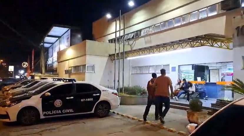 Homem é preso em Petrópolis por matar o padrasto em Barra Mansa