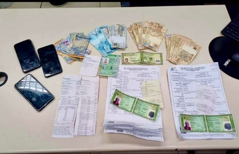 Dois homens são presos por uso de documentos falsos em Petrópolis