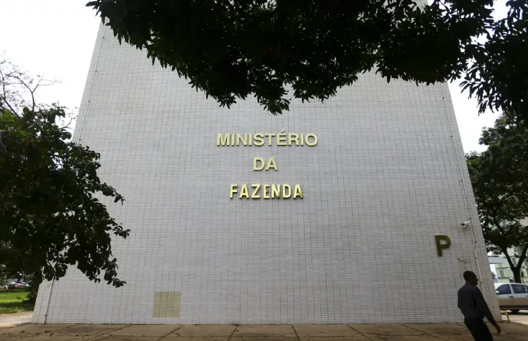 Prazo de adesão ao desenrola Brasil não é prorrogado, informa Fazenda