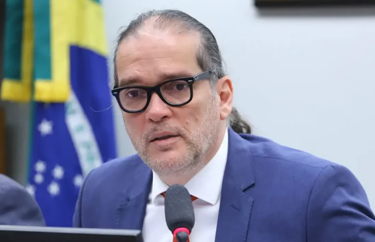 País precisa de políticas contra o neonazismo, diz conselheiro do CNDH