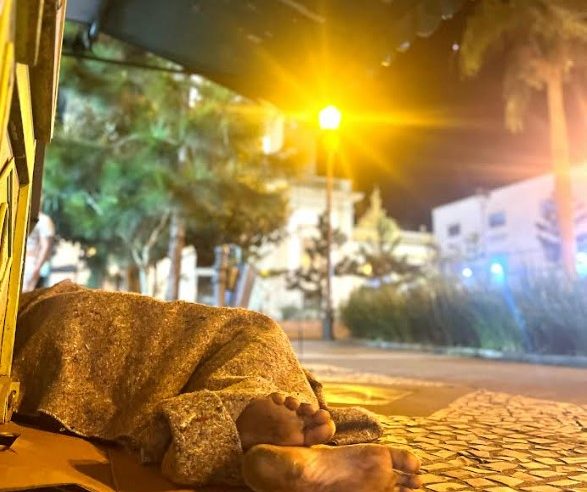 Além das ruas: documentário dá voz aos ‘invisíveis’ de Petrópolis