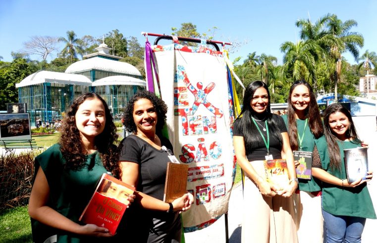 UNIFASE solta mais de 400 livros na Flipetrópolis