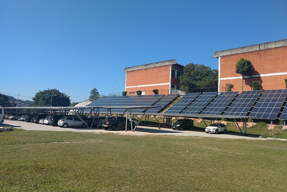 Dia Mundial do Meio Ambiente: projetos de eficiência energética da Enel Rio beneficiaram mais de 88 mil pessoas em 2023