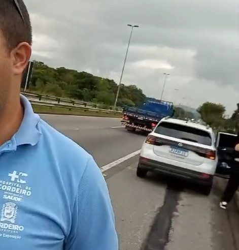 Motorista da Prefeitura de Cordeiro dirige bêbado carro que transportava passageiros em tratamento de saúde