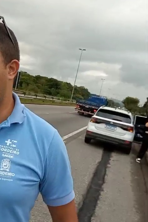 Motorista da Prefeitura de Cordeiro dirige bêbado carro que transportava passageiros em tratamento de saúde