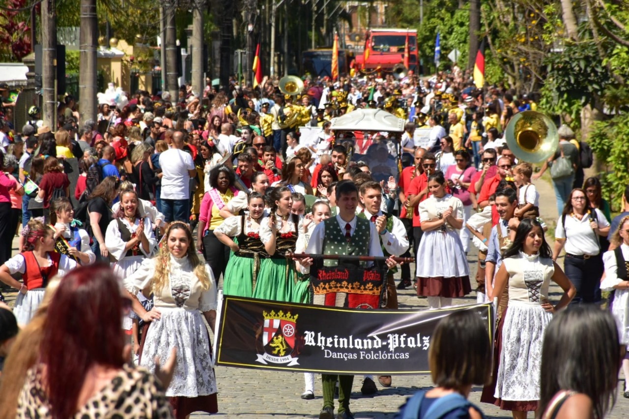 Comemorações do Bicentenário da Imigração Alemã Enaltecem História e Cultura em Nova Friburgo e Petrópolis