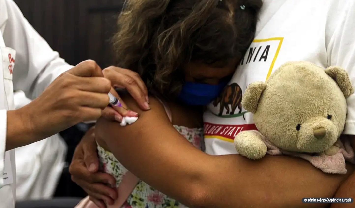 Coqueluche: saiba mais sobre a doença que voltou a preocupar o mundo