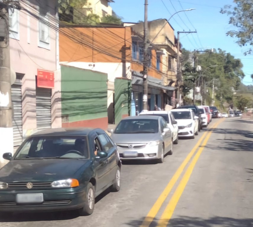 Congestionamento no Centro e Petrópolis interfere nos horários dos coletivos