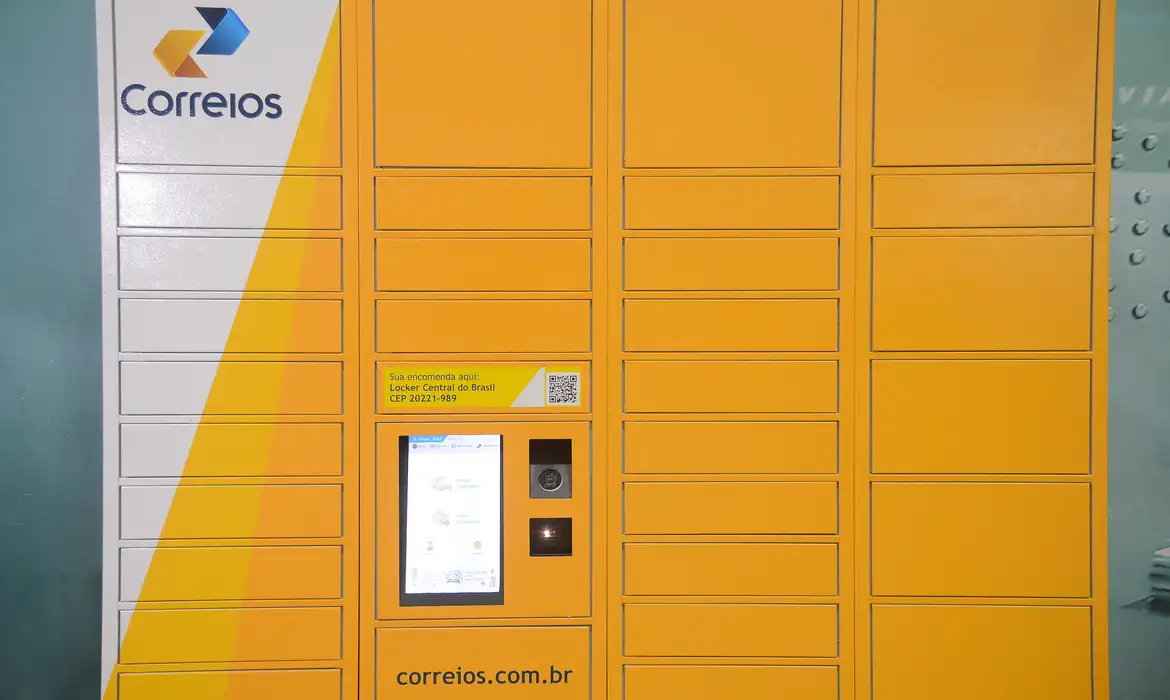 Correios lançam concurso com 33 vagas e salário de até R$ 6,8 mil
