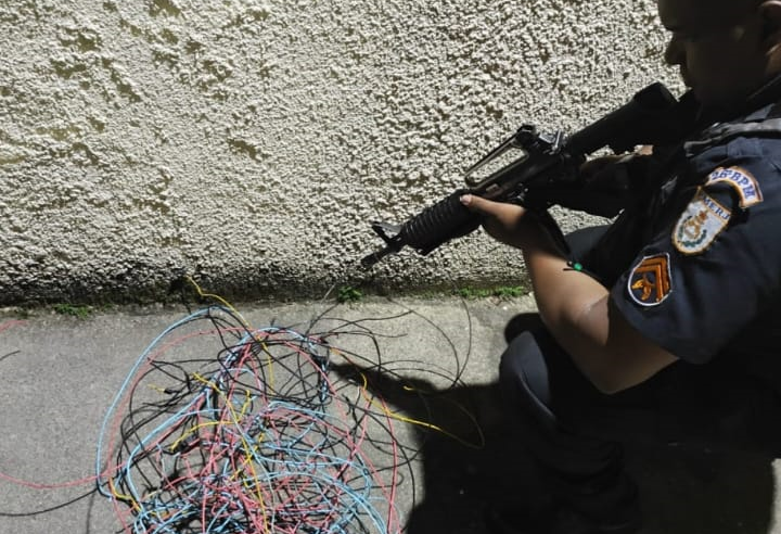 Homem que furtava fios no Quitandinha é preso