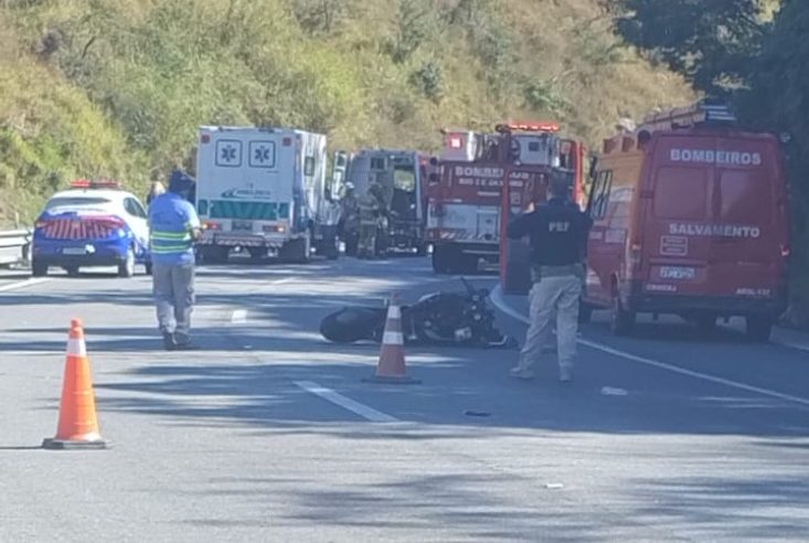 Mais um acidente com motos na BR-040 deixa dois mortos