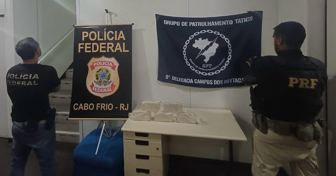 PF prende homem com 5kg de cloridrato de cocaína na Região dos Lagos