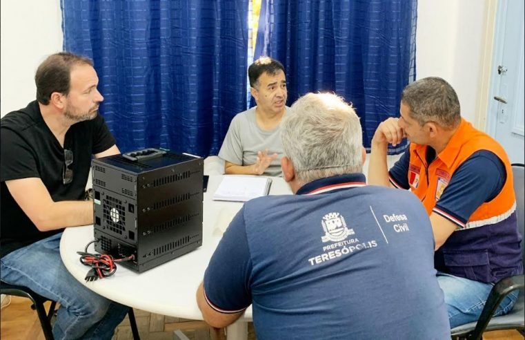Teresópolis implementa Rede de Emergência de Radioamadores para auxiliar nas comunicações da Defesa Civil