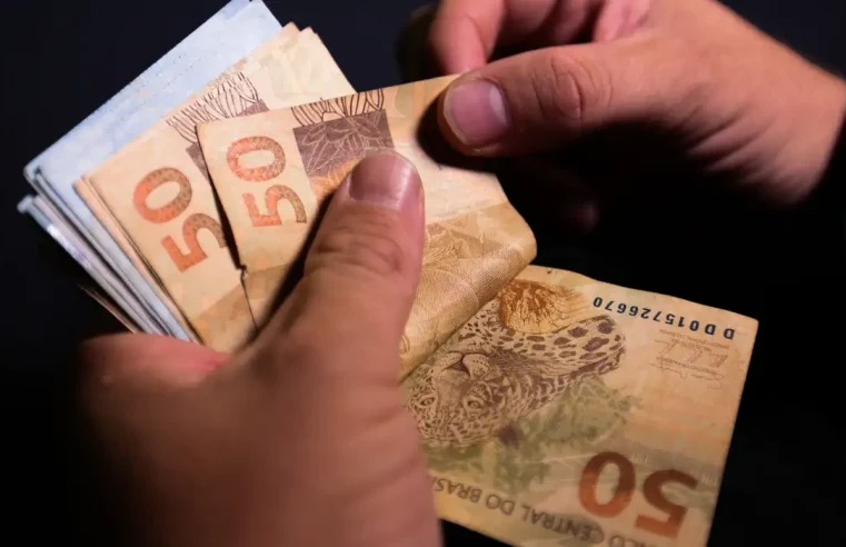 Receita restituiu R$ 8,5 bilhões a 5,75 milhões de contribuintes na última sexta-feira (28)