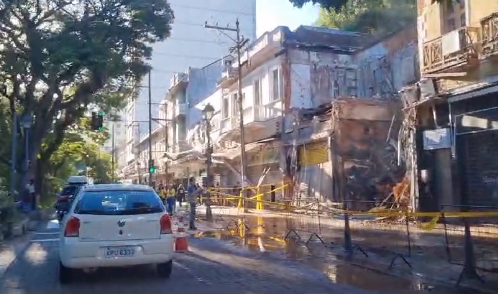 Câmara de Dirigentes Lojistas de Petrópolis emite nota sobre o incêndio na Rua do Imperador