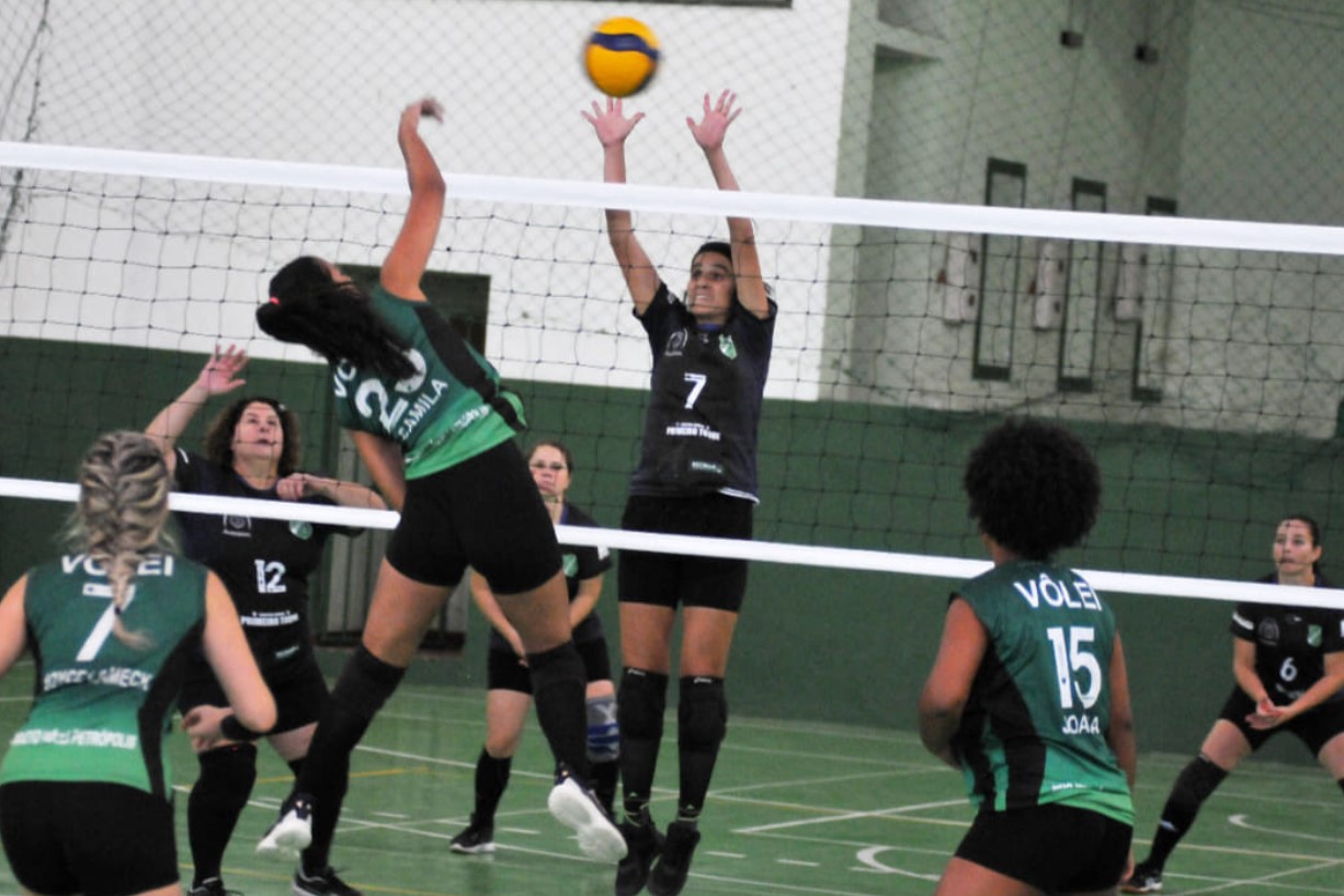 Campeonato Municipal de Vôlei Feminino começa neste fim de semana em Petrópolis