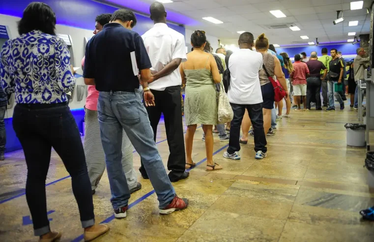 Extratos bancários terão termos padronizados a partir de segunda-feira