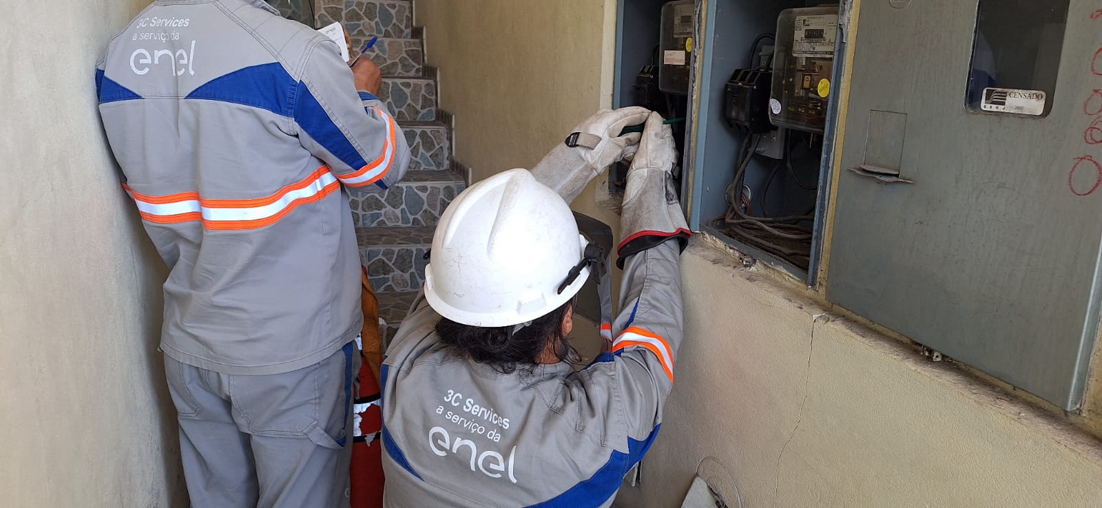 ENERGIA LEGAL DA ENEL REMOVE 239 FURTOS EM TERESÓPOLIS