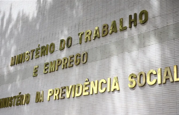 Ministério do Trabalho notifica sindicatos para atualizar registro