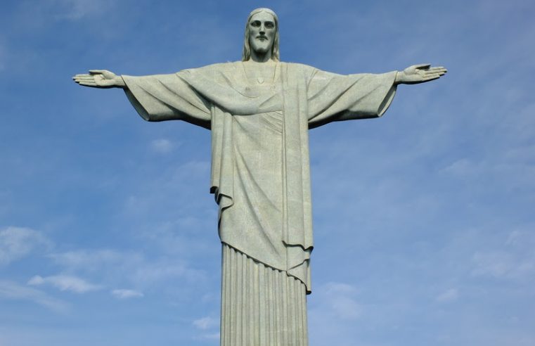 Férias no Cristo Redentor: dicas para visitar uma das sete maravilhas do mundo moderno na alta temporada