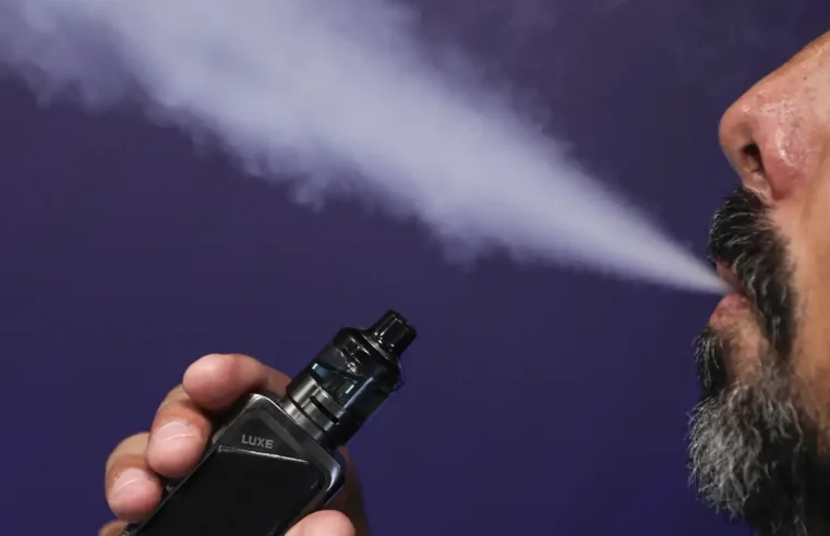 Comissão adia votação de projeto que regulamenta cigarros eletrônicos