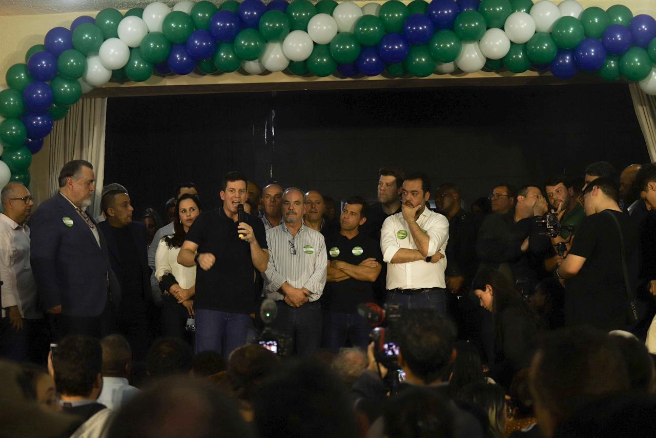 Hingo Hammes reúne mais de duas mil pessoas em evento de lançamento da pré-candidatura