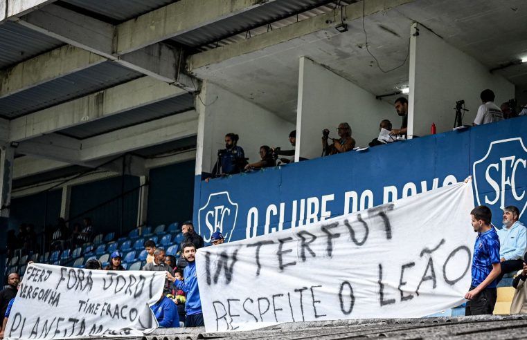 Torcida critica diretoria do Serrano FC