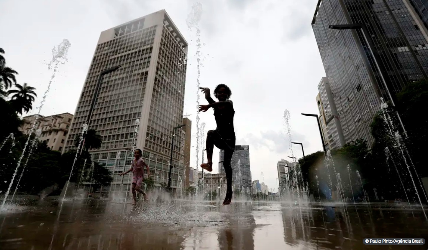 Inmet alerta para onda de calor que chega ao país nos próximos dias