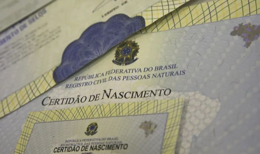 Mais de 170 registros sem o nome do pai em Petrópolis em 2023