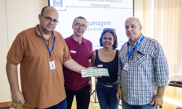 Detran Rj começará a exigir etiquetas de identificação em peças de veículos à venda em ferros-velhos