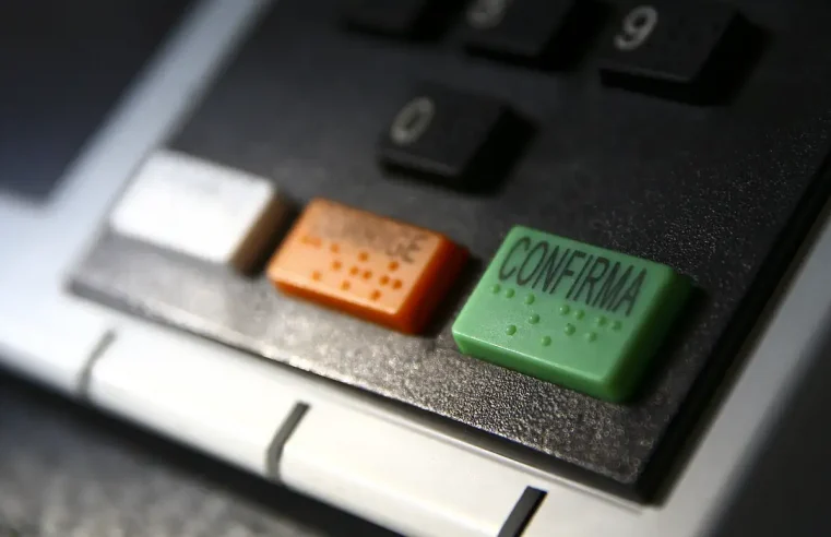 Dobra número de municípios com candidatura única a prefeituras